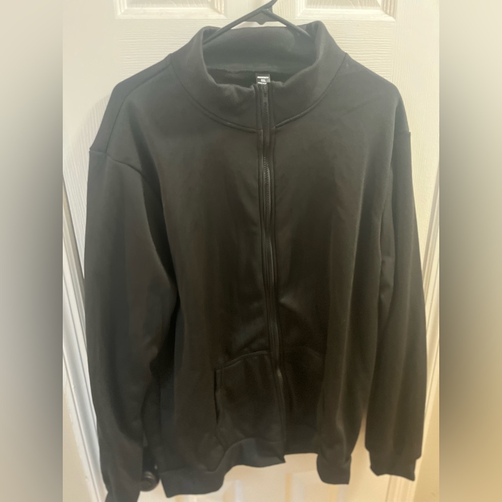 NWT Men’s XXL Black Zip Up Sport Jacket straight out of the package never worn!